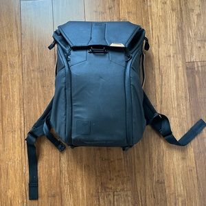 Peak Design x Huckberry Everyday Backpack 20L